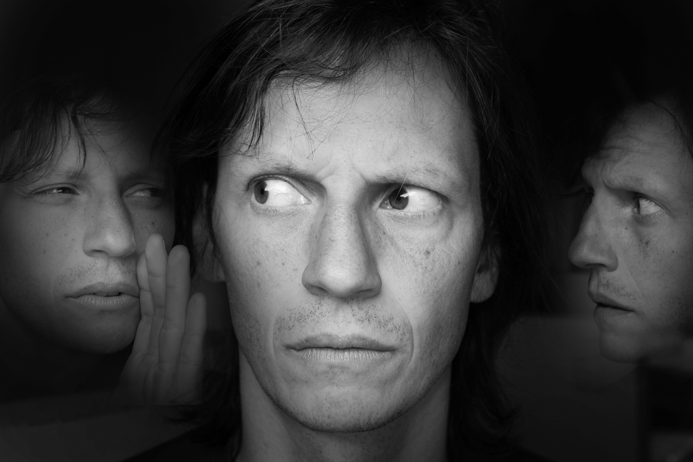 However, cocaine-induced paranoia is far more intense and can leave individuals feeling intensely alone and frightened for longer periods, which only grows stronger as their dependency on the drug increases.