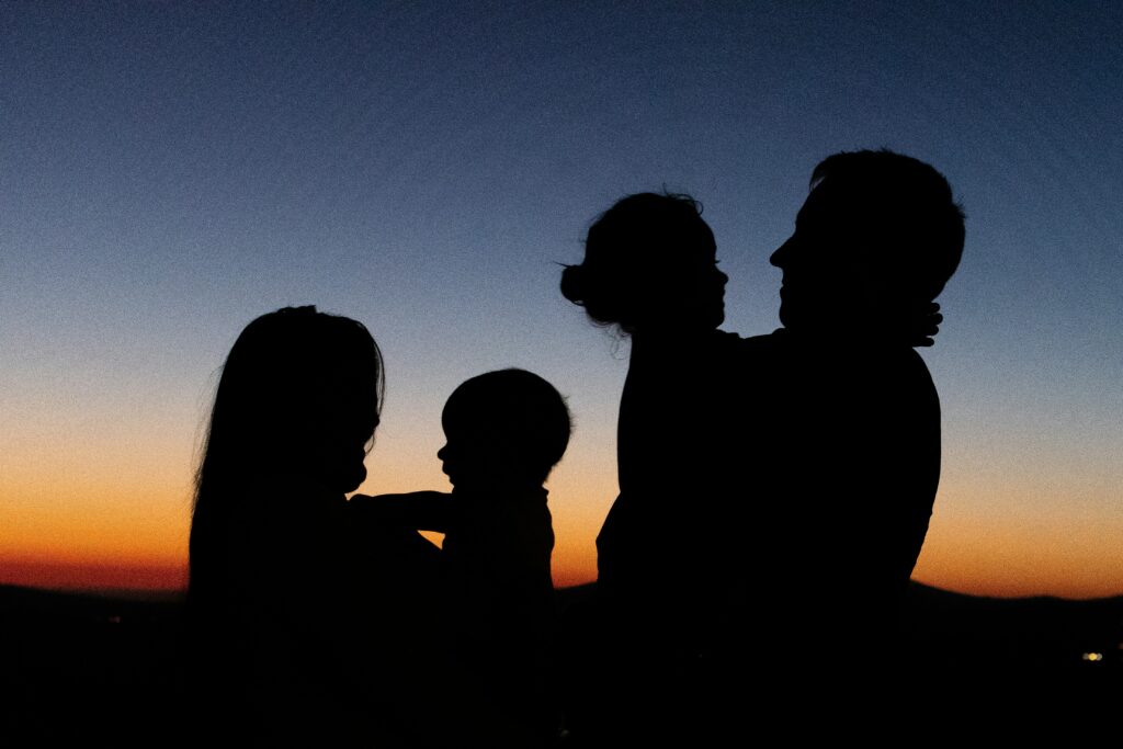 Benefits of family support groups in addiction recovery
